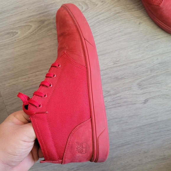 Timberland Red Chucka sneaker. US mens size 8 - Picture 2 of 5